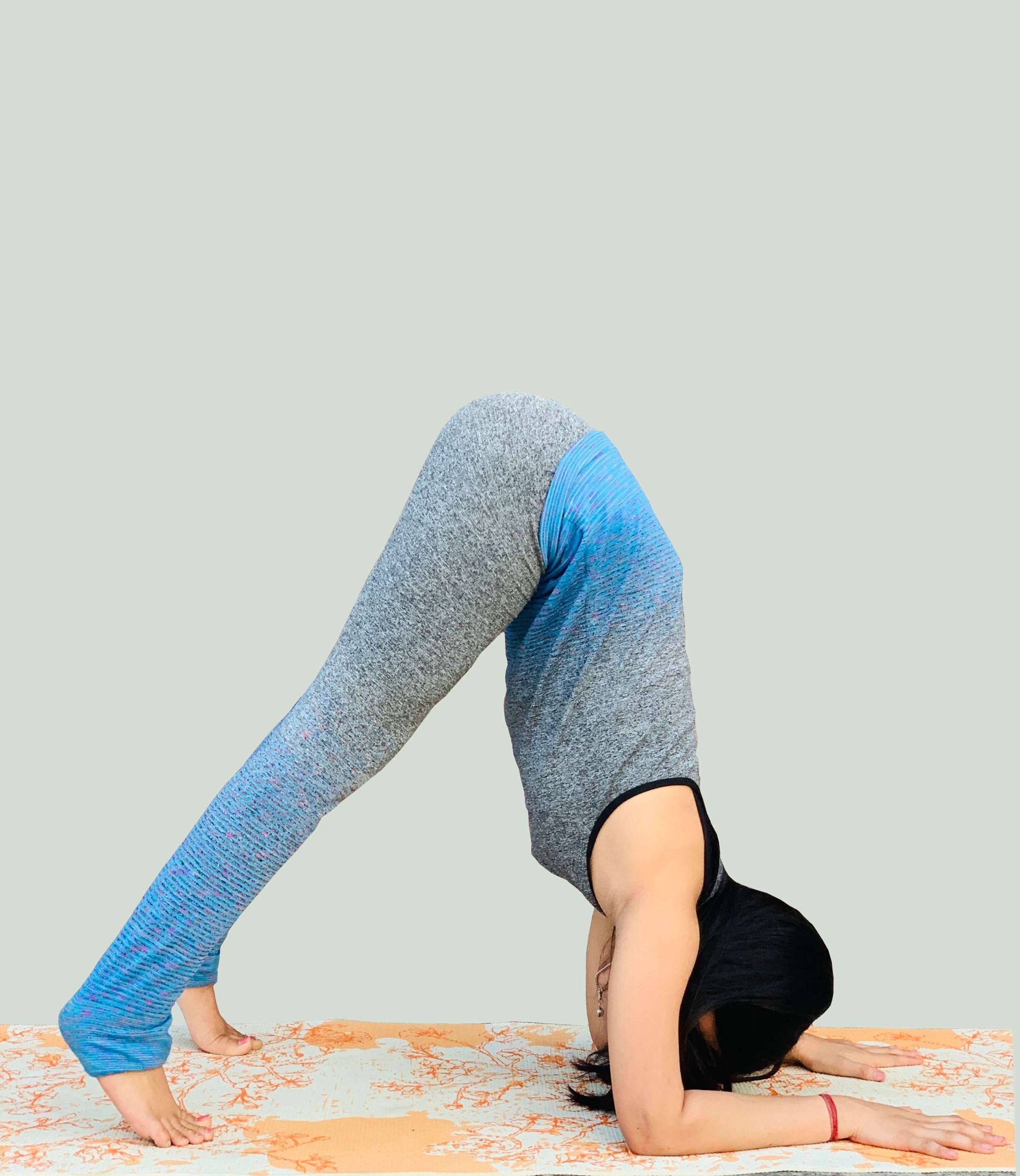 How to Safely Learn and Practice Headstand