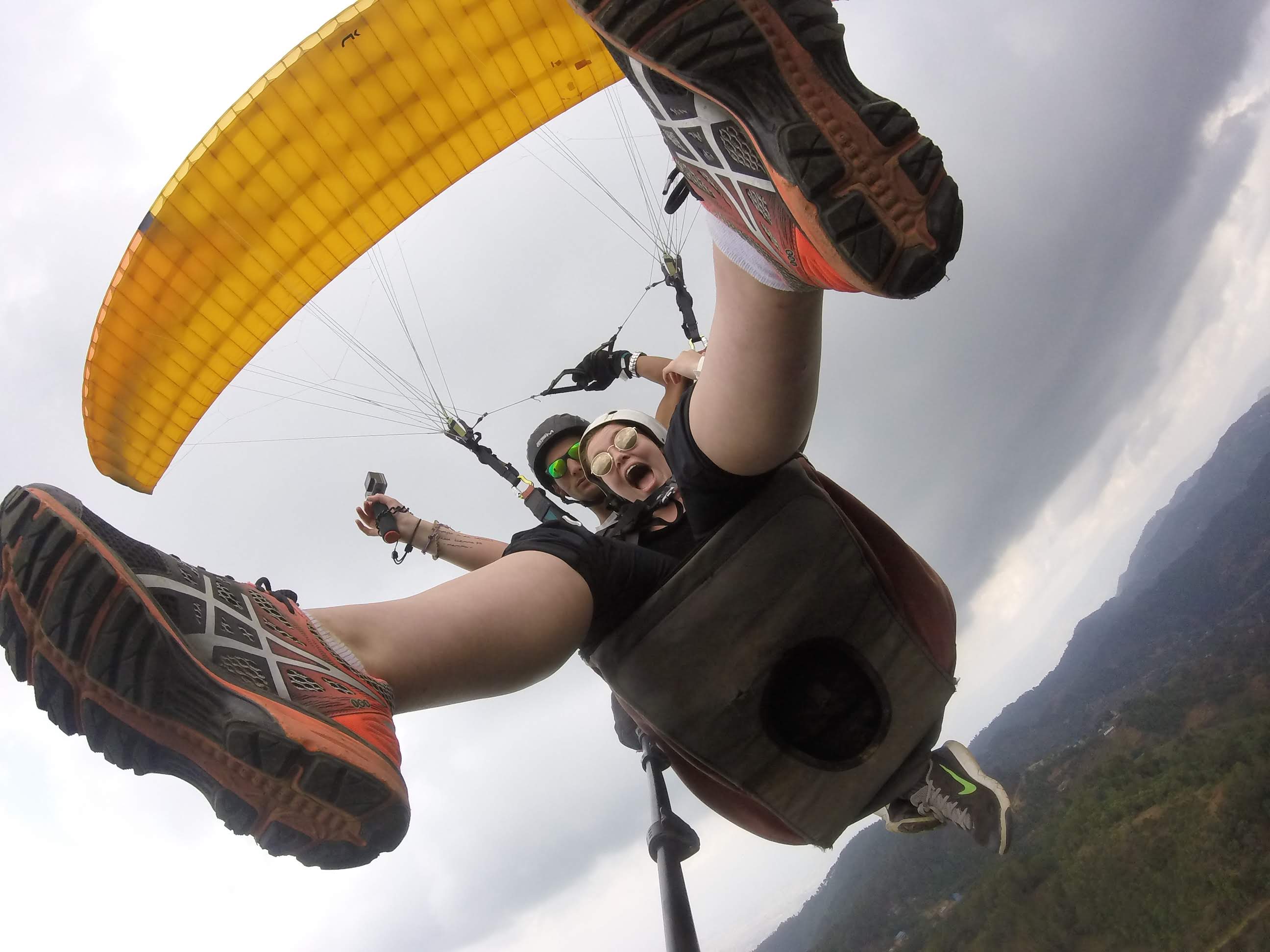 What is a Tandem Paragliding?